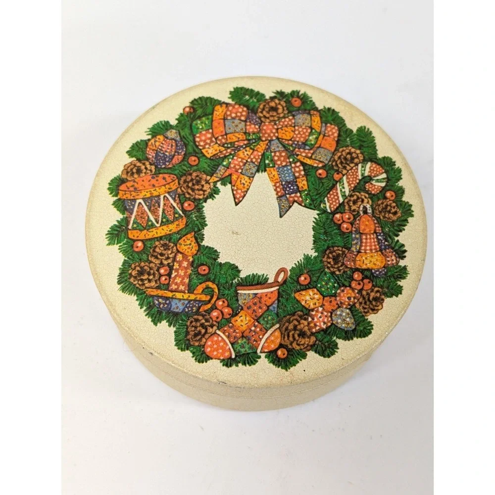 Potpourri Press Tin Storage Wreath 3‎ In Diameter